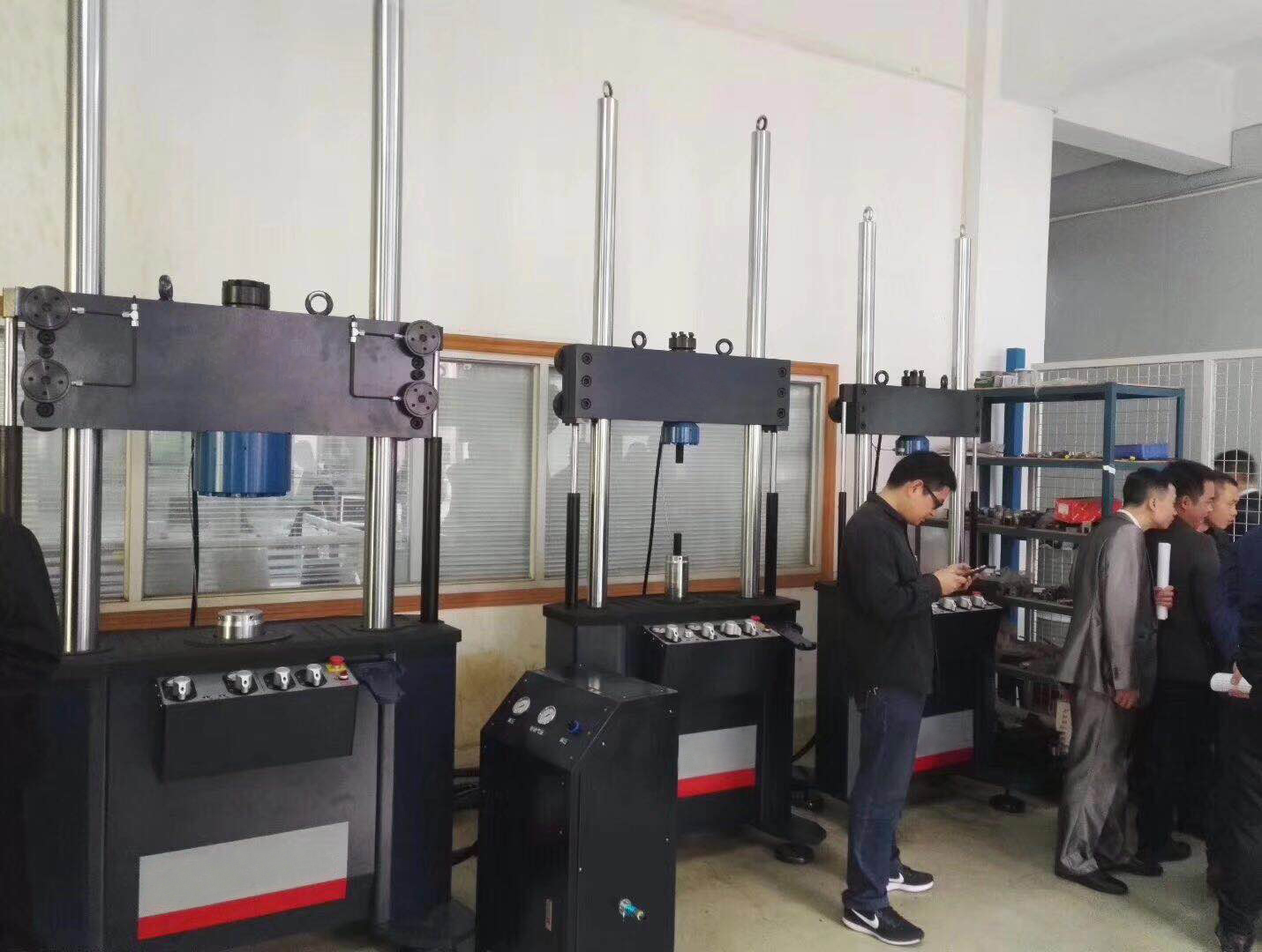 1644478000340847.jpg PWS-50H高溫疲勞試驗機2.jpg