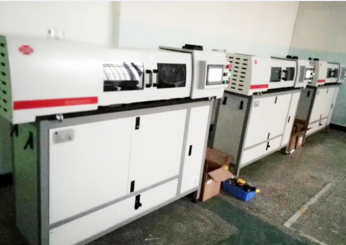 1677030439685719.jpg XWP—x6000高溫旋轉(zhuǎn)彎曲疲勞試驗機(jī)3.JPG