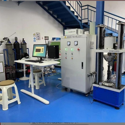 1706842340984537.png 0磁式剪切扭轉疲勞試驗機1.png